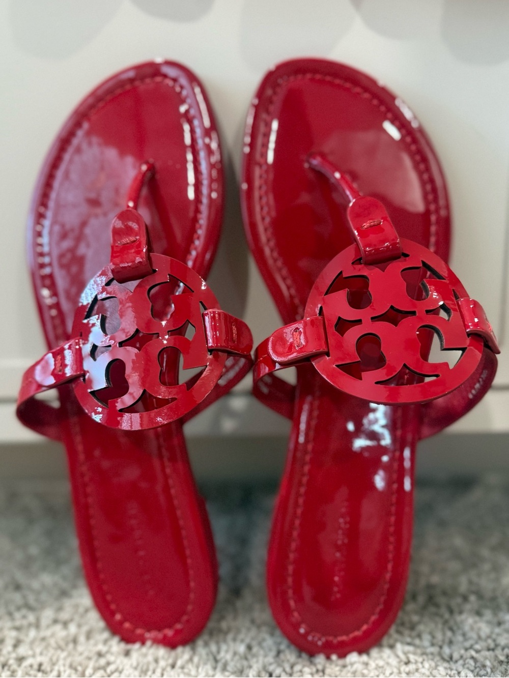 ✨Tory Burch Red Patent Miller Sandals sz 9